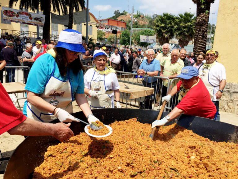 Arriba la 38a Festa de las Migas amb l’actuació de Las Grecas