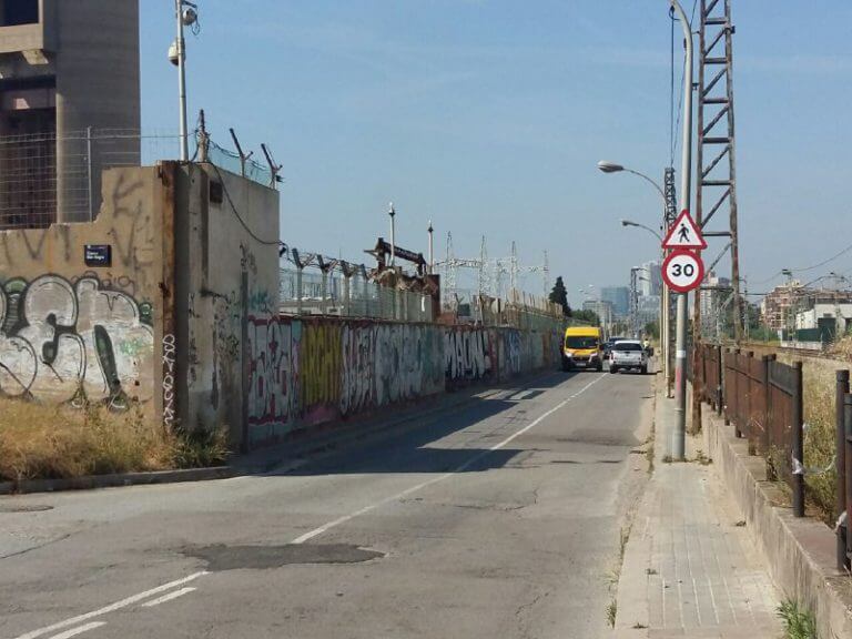 Badalona millorarà la seguretat del tram d’Eduard Maristany a les Tres Xemeneies