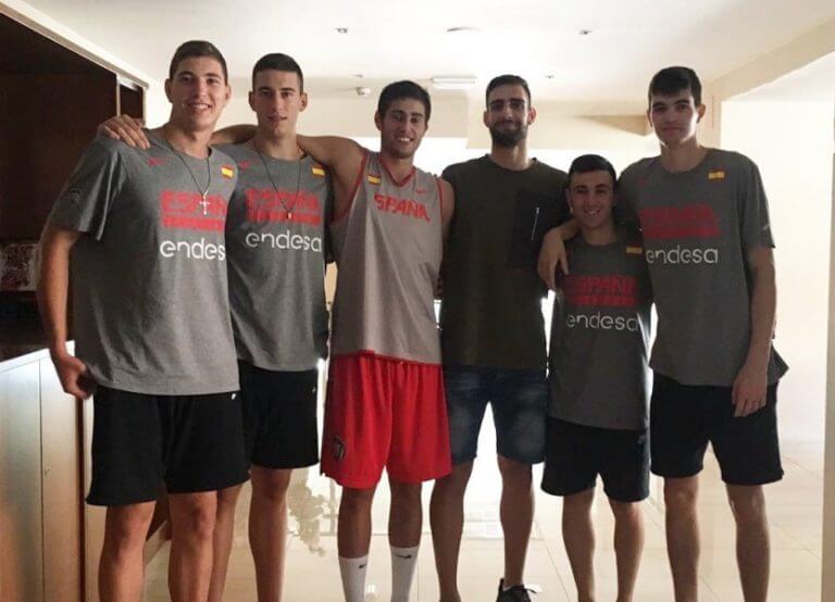 Badalona aporta sis jugadors a la selecció espanyola: la U18 més verd-i-negra vol guanyar l’Eurobasket