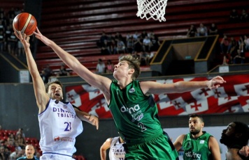 Penya-Dinamo.jpg