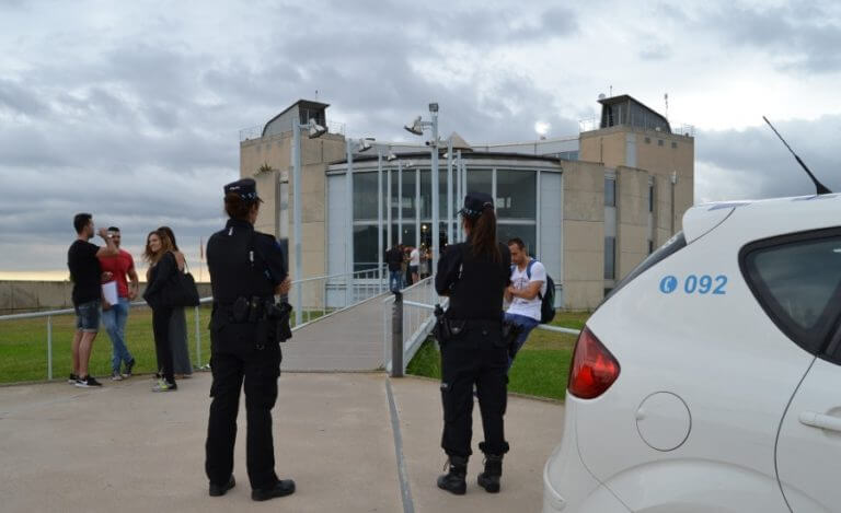 Prop de 700 aspirants a Badalona per ocupar 12 places d’agents de policia