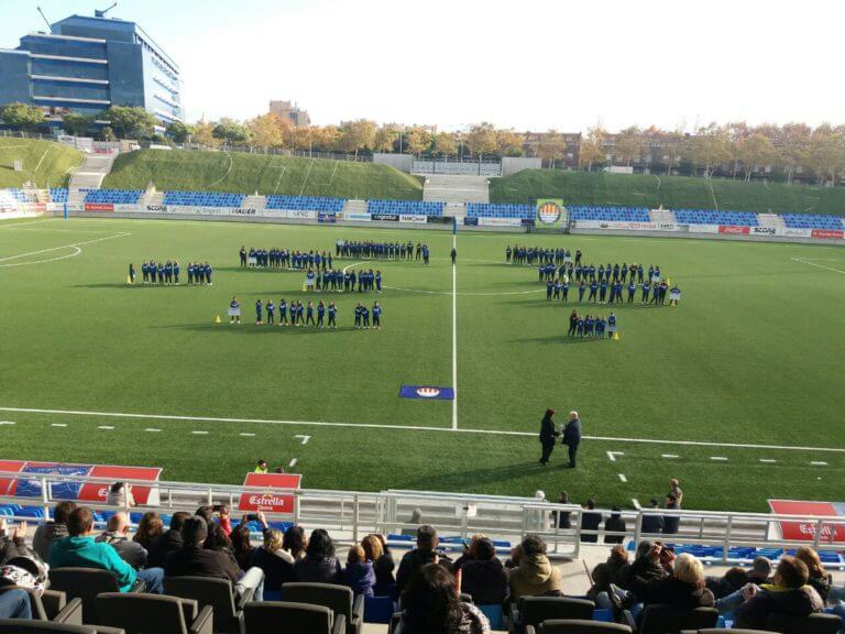 Presentació per la porta gran (4-1)