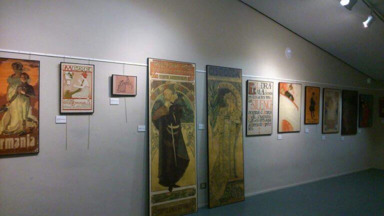 Repàs a l’evolució dels cartells de teatre modernistes