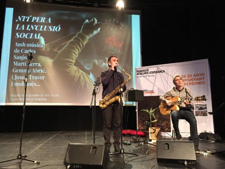 Diversos cantants s’uneixen per la inclusió social en el Teatre Principal