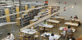 Biblio Can Casacuberta.jpg