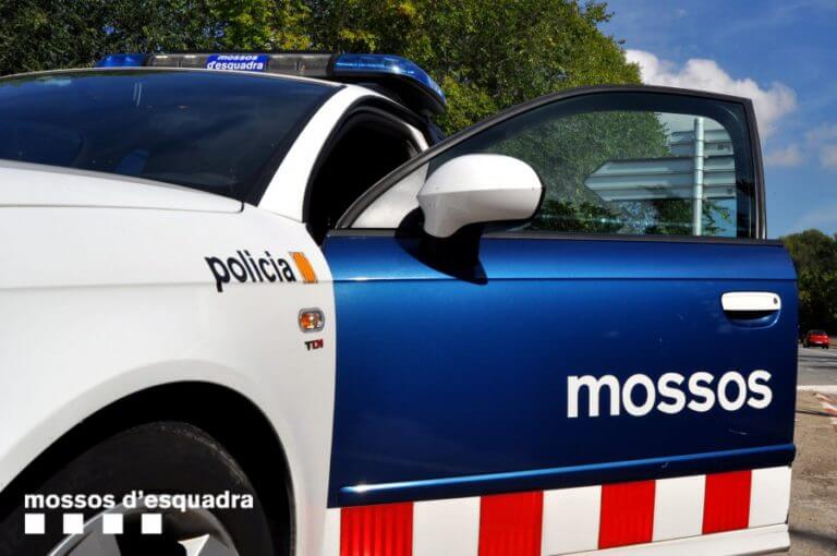 Detingudes sis persones en un operatiu antidroga dels Mossos a la Salut