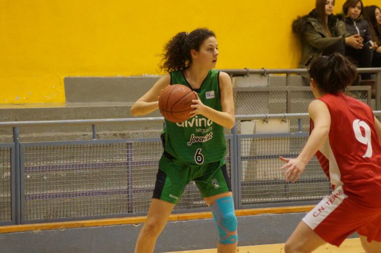 El Joventut no reacciona; el Narzaret respira i enfonsa la Minguella
