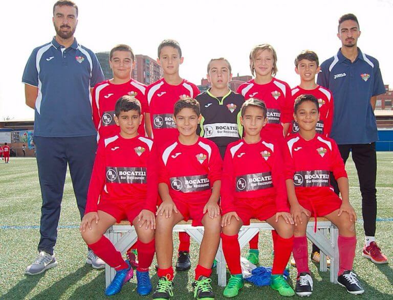 El fructífer curs del futbol base de la Llefià conclou amb dos ascensos i cap descens