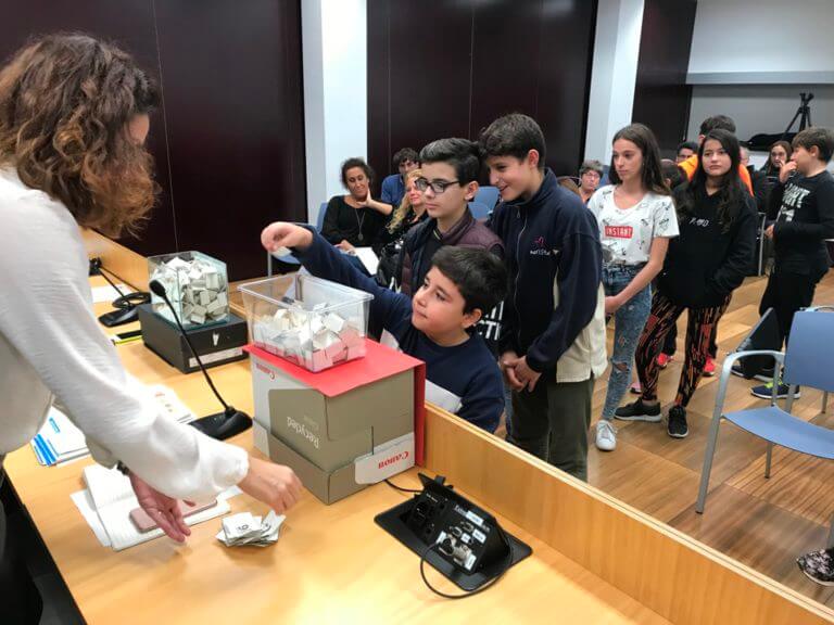 Sortejats els 48 infants que pujaran a les Carrosses de la Cavalcada de Reis