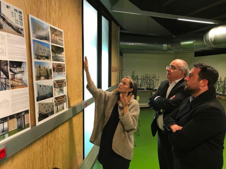 El conseller d’Educació, Josep Bargalló, visita l’Institut La Llauna