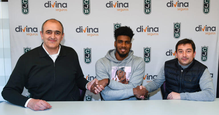 La Penya renova Dawson fins al juny del 2020