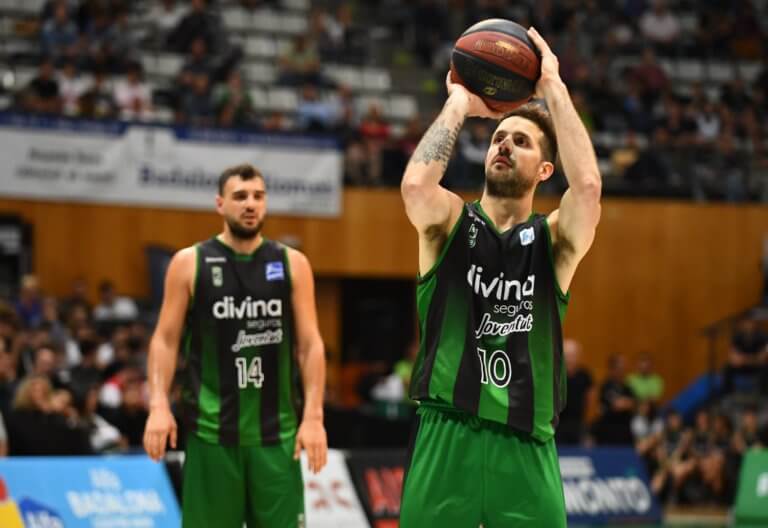 El Manresa i l’Andorra no es rendeixen i posen pressió a la Penya