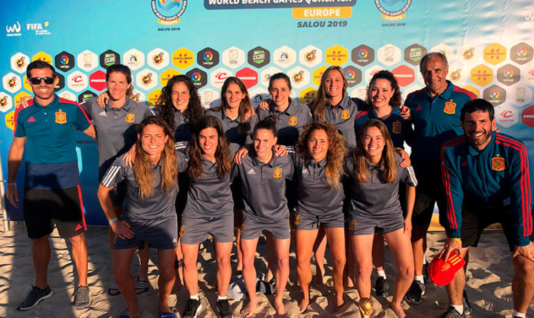 Carla Morera i Pascu es classifiquen per al World Beach Games de futbol platja