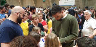Set jugadors amb contracte, a més dels joves Parra i Zagars