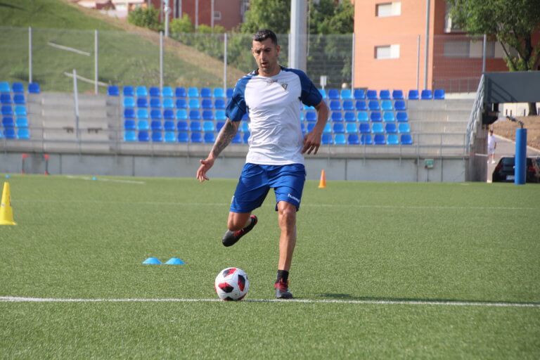 Ismael Moyano, 100 partits amb el Badalona donant-ho tot