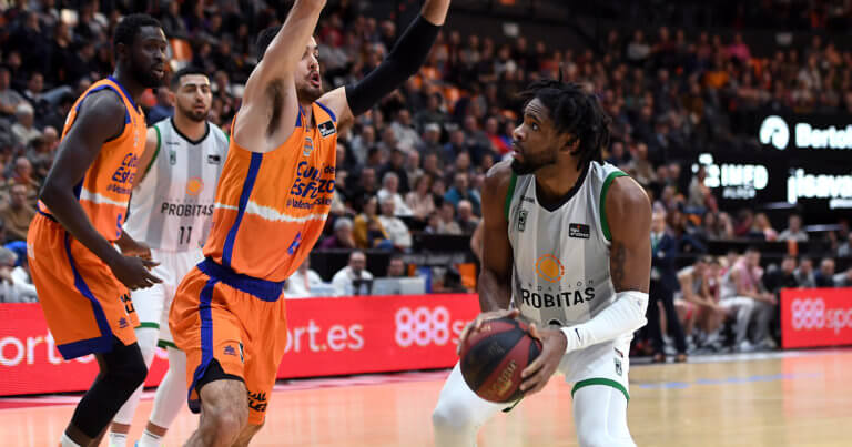 Adeu a la Copa amb males sensacions (100-70)
