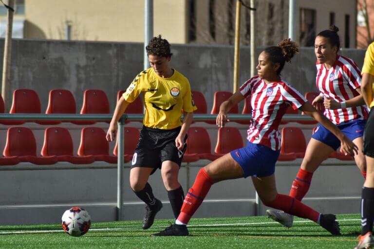 Quatre minuts finals fatídics a Madrid (3-2)