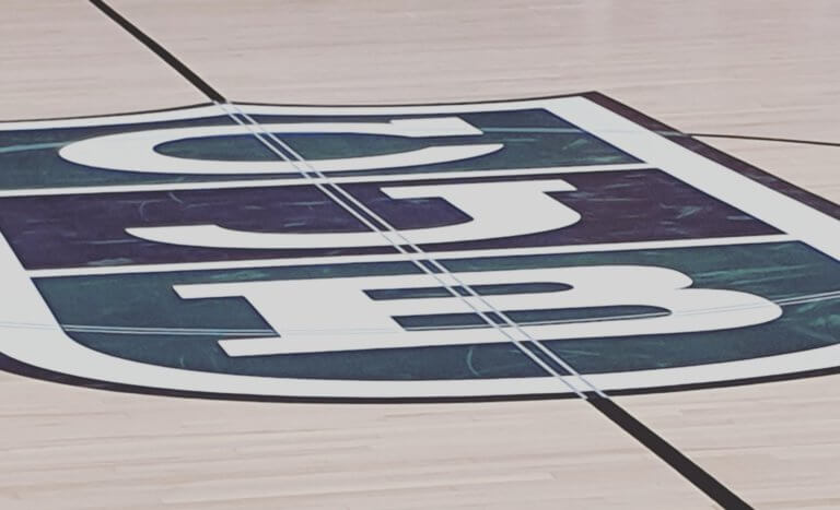 L’ACB pensa en una fase final amb 12 equips per acabar la lliga, però fins a finals de maig no prendrà una decisió definitiva