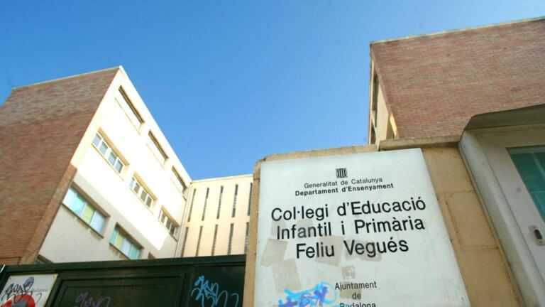 Educació tanca l’Escola Feliu i Vegués amb 17 docents confinats per coronavirus
