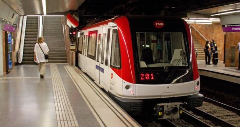 Un tram important de l’L2 de metro quadarà tallat per obres durant l’estiu del 2024