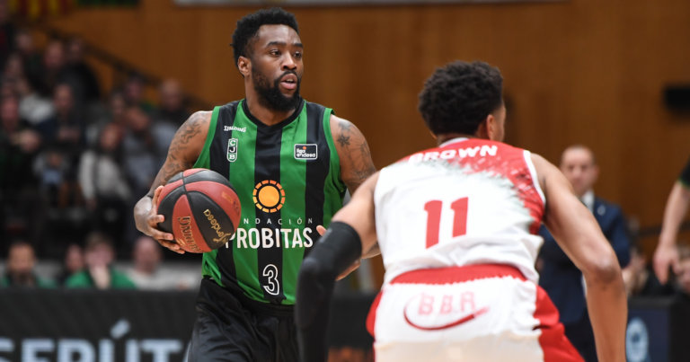 Tony Wroten deixa la Penya