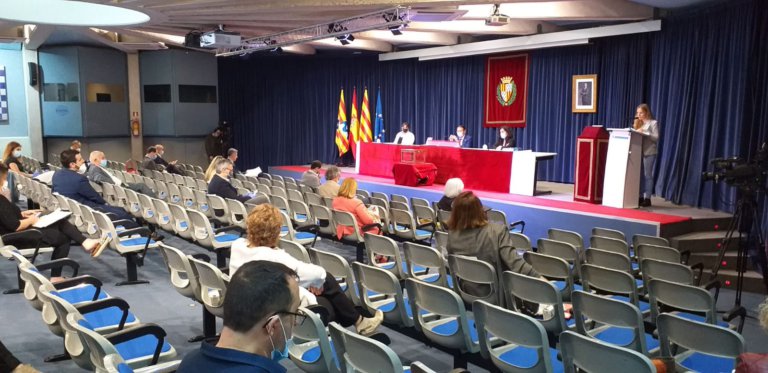 PSC, comuns i ERC culpen a Sabater per no haver arribat a un acord i demanen que assumeixi responsabilitats