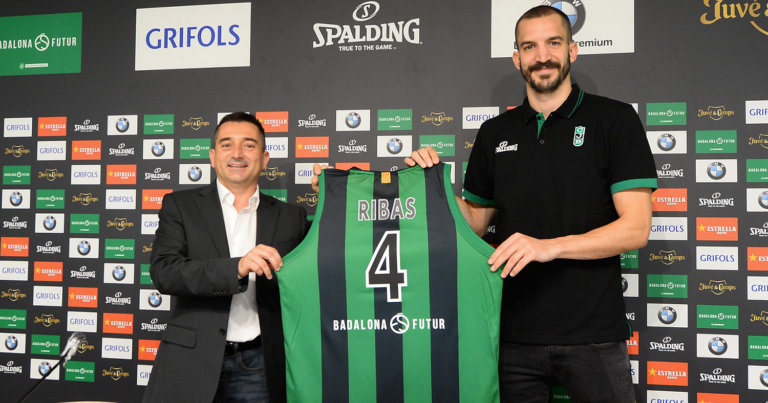 Pau Ribas, presentat amb la Penya pels pròxims 3 anys