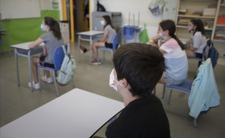 Tots els centres escolars de Badalona han iniciat amb normalitat el curs aquest dilluns