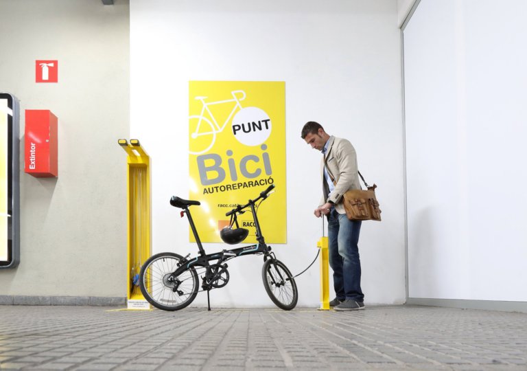 Ajuntament i RACC col·laboren per potenciar una mobilitat més segura i respectuosa