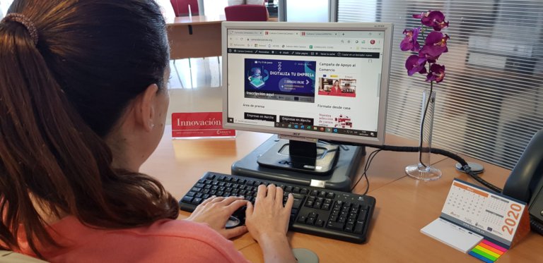 Engegat un programa per ajudar a empreses i comerços locals a digitalitzar els seus negocis