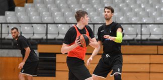 La Penya torna a la pista després de superar el brot