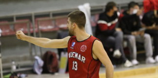 L’Ademar s’emporta el derbi de La Plana davant el Badalonès i suma la primera com a ‘local’ (79-90)