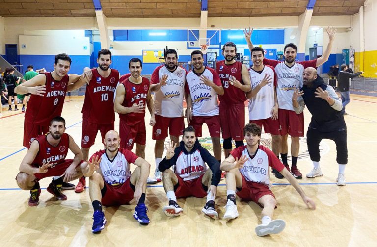 L’Ademar s’emporta el derbi contra la Penya B a La Plana (74-70)