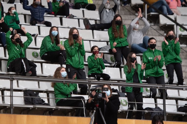 El Joventut Femení arreplega 500 aficionats al primer partit de lliga amb públic