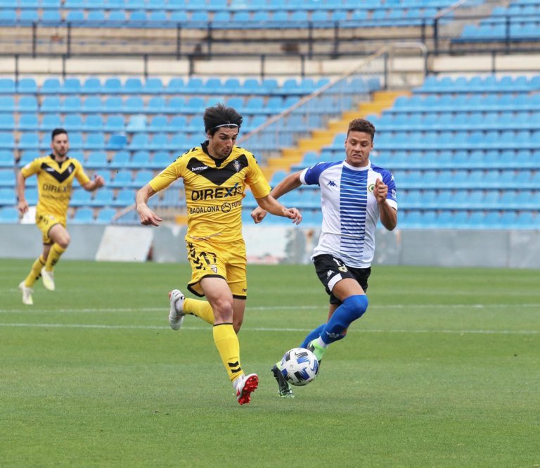 El Badalona cau al Rico Pérez però manté intactes les seves opcions d’ascens (1-0)