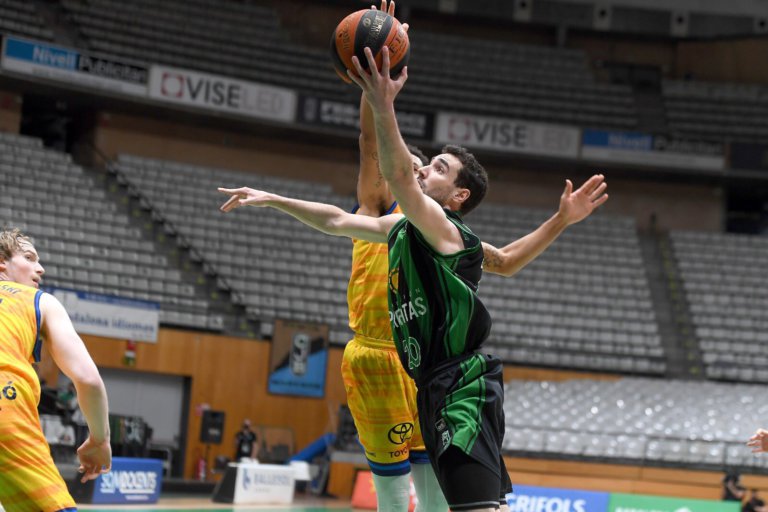 Malson nocturn a l’Olímpic (84-103)