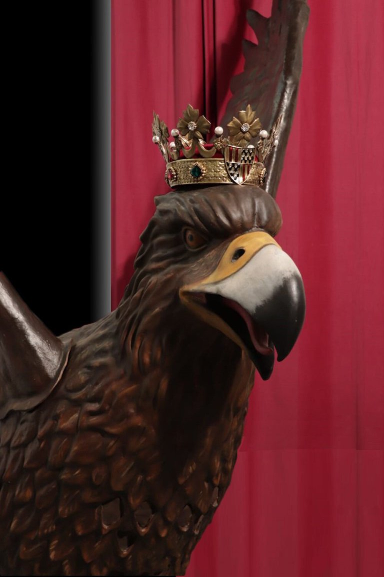 L’Àliga de la ciutat recupera la corona original