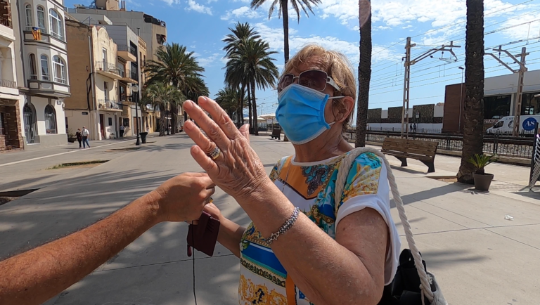 “Tinc por de la pujada de la llum. Hauríem de sortir tots al carrer”