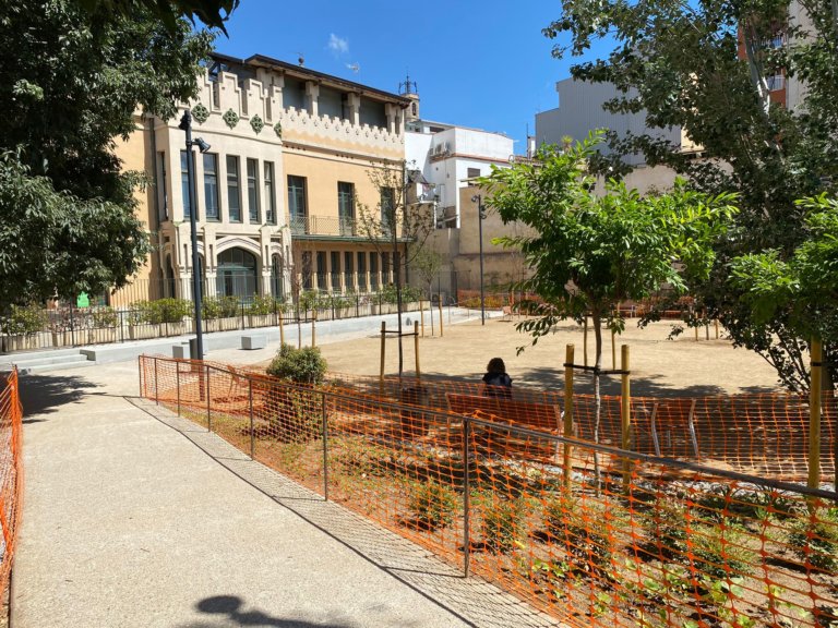 Nou punt verd a Dalt la Vila, al costat de l’hospital