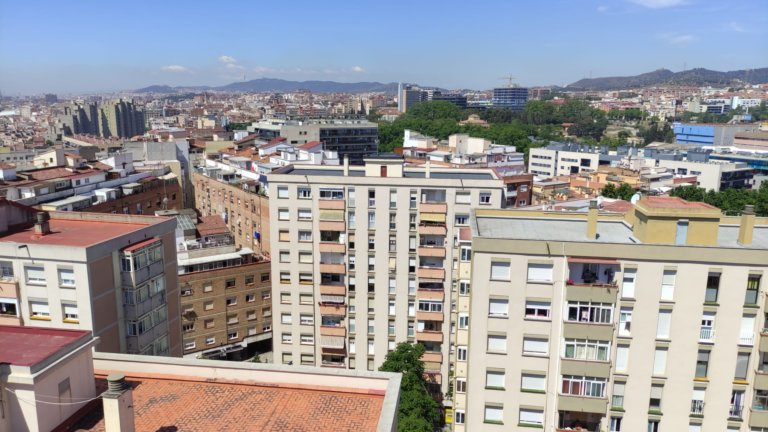 El toc de queda nocturn podria iniciar-se aquest cap de setmana