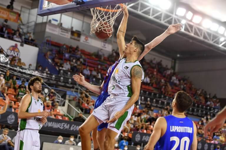 Positiva actuació de Willis i Vives; Parra i Busquets també destaquen