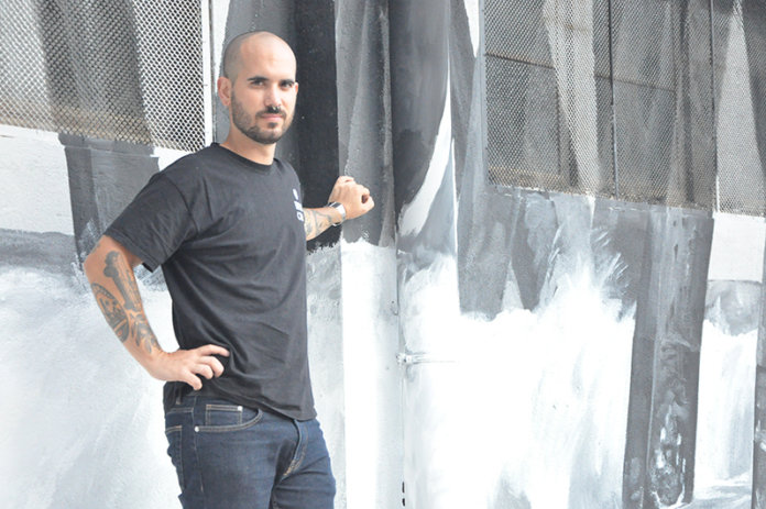 Entrevista al muralista Sergi Bastida, autor d'un nou mural a la ciutat