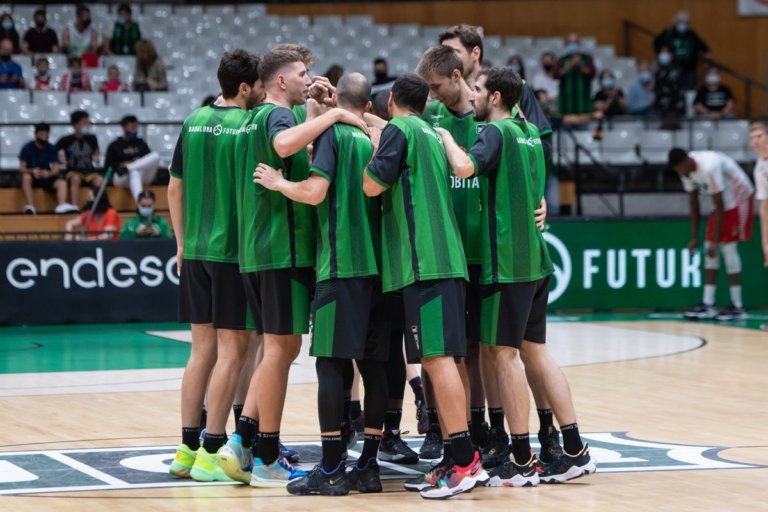 Tornen els calendaris atapeïts: 10 partits en 34 dies