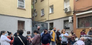 L'efectiva acció de la Plataforma Sant Roc Som Badalona ha evitat, entre dilluns i dimarts, tres situacions de desnonament.