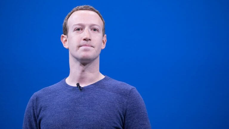 Mark Zuckerberg pierde 7.000 millones de euros por la caída de Facebook
