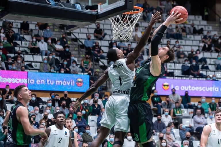 El Joventut enllaça quatre triomfs seguits vuit mesos després