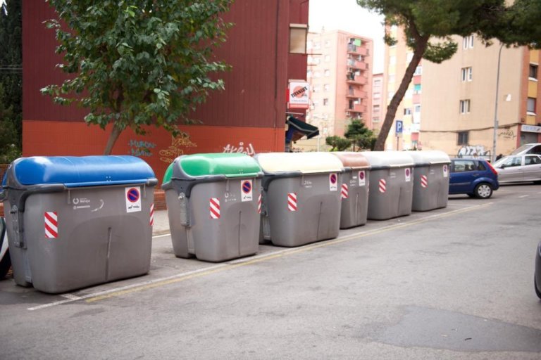 L’Ajuntament compra 350 contenidors per repartir-los pels barris