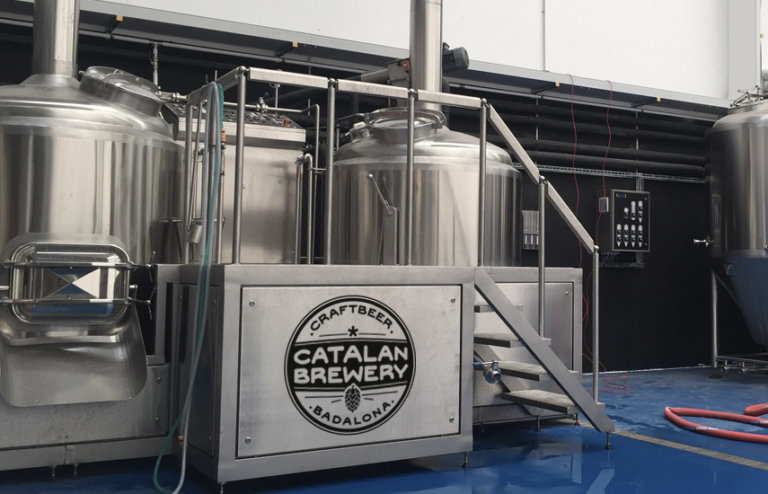 Al carrer i sense maquinària: el cas d’una cerveseria artesana de Badalona