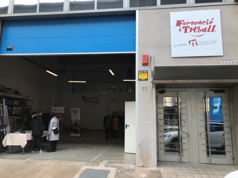 Badalona, pol d’inserció sociolaboral per a persones en risc d’exclusió