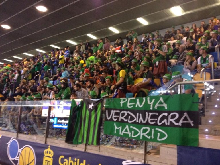 La Penya tindrà el suport de 190 socis a Granada